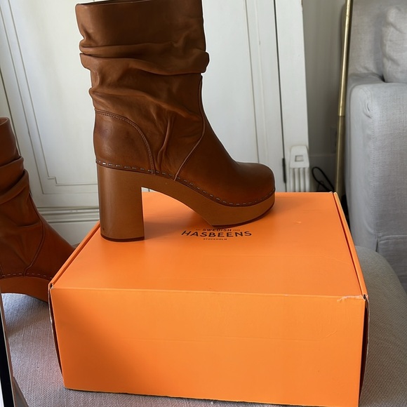 Swedish Hasbeens NWT Wrinkled Pull On Camel Boot Super Fun Great Style ❤️🌈 - Picture 5 of 14